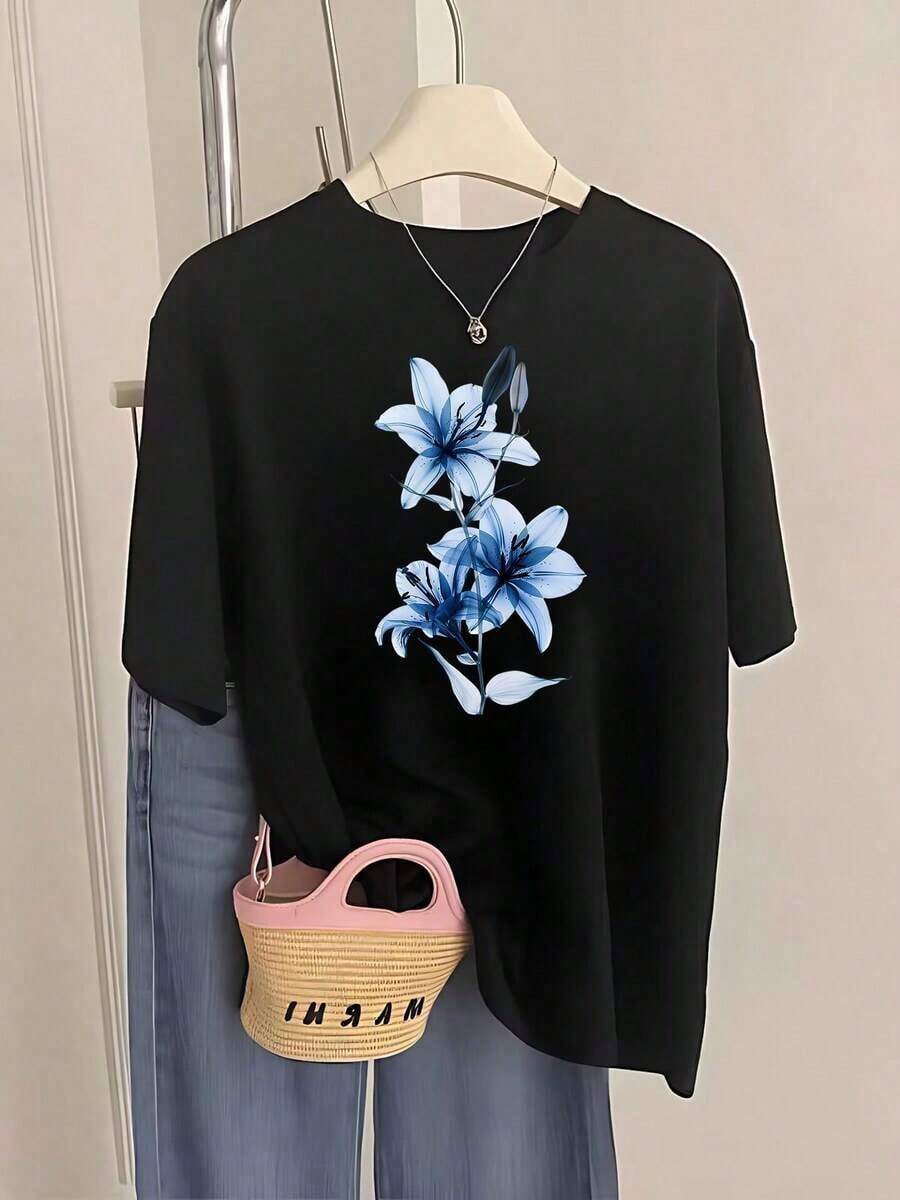 Plus Size Women's Short Sleeve T-Shirts, Ideal For Summer, Everyday Basic T-Shirts, A New Short Sleeve T-Shirt, Artistic Blue Lily Print, Casual And Beautiful Women's Shirt, Versatile Top, Machine Washable, Breathable And Comfortable. - 黑色 - 查看 1