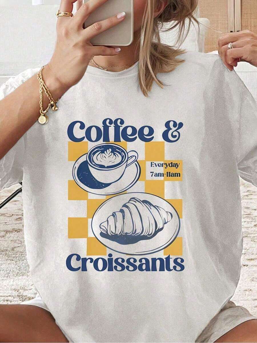 1pcY2K Women's Summer Top, Cute And Fun. Women's T-Shirt With Cartoon Letter Print, "Coffee And Croissant, Breakfast Club" Design. Suitable For Various Occasions, Such As A Gift For Festivals, Birthdays, Music Festivals, Mother's Day, Easter, Graduation Season. Casual And Versatile, Comfortable, Perfect For Beach Vacations. Simple And Fashionable, Suitable For Everyday Wear For Women And Girls. 100% Cotton - 白色 - 查看 1
