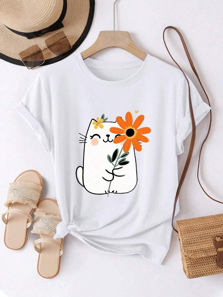 Women's T-Shirt: Comfortable And Casual Short-Sleeved T-Shirt With A Round Neck, Featuring A Charming Design Of A Cat Holding An Orange Blossom. Round Neck, Standard Length, Suitable For All Seasons. Fashionable For Everyday Wear, Ideal For Spring And Summer. - 白色 - 查看 1
