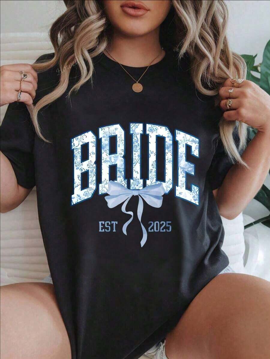 Women's Vintage Style Short Sleeve Casual T-Shirt - Blue Floral Design "Bride Est 2026" With Bow, Round Neck, Summer Top, Machine Washable, Ladies' T-Shirts, Casual Wear, Modern Style, Comfortable Fit
BlackFashion - 黑色 - 查看 1