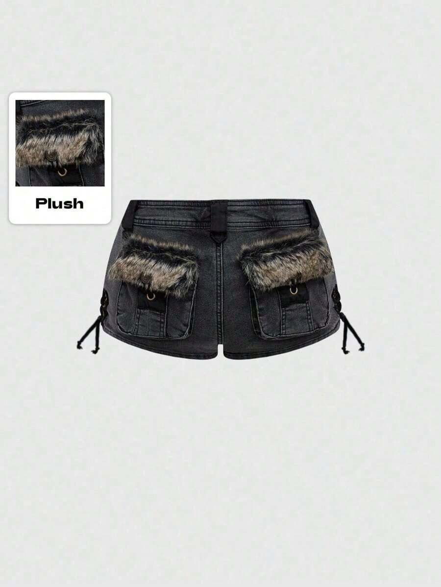ROMWE Grunge Punk Shorts vaqueros de tiro súper bajo con parches, estilo Harajuku Gyaru Gal Y2K, de cintura súper baja y peludo - Gris Oscuro - Ver 1