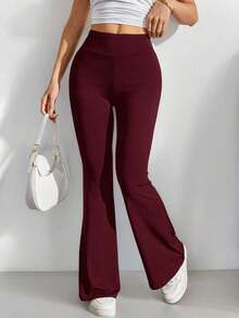 Pantalones con cintura alta de color liso y corte acampanado - Burdeos - Ver 8
