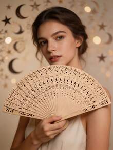 Quạt gỗ đàn hương gấp gọn, bộ quạt cổ điển khoét rỗng, quạt kèm túi đựng, họa tiết sao và trăng, cá heo, hoa hướng dương, gỗ đàn hương. Thích hợp làm quà tặng ngày lễ, quà cưới cho cô dâu, quạt làm mát mùa hè, quà tặng cho các bữa tiệc và sự kiện trường học. - Nhiều màu - Xem 5