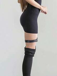 2pcs Women's Black Buckle Solid Color Rivet Leg Bands, Fashionable Minimalist, Easily Adjustable, Suitable For Any Occasion - Black - View 2