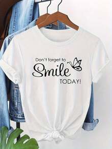 Camiseta de Mujer "¡No Olvides Sonreír Hoy!" Camiseta con Estampado de Mariposas - Camiseta de Manga Corta con Cuello Redondo de Energía Positiva, Camiseta Casual de Verano con Elasticidad Media, Camiseta Blanca Lavable a Máquina para Primavera y Verano, Blusas de Mariposas de Verano, Blusa de Tela de Elasticidad Media, Camisa > Hermosa. - Blanco - Ver 7