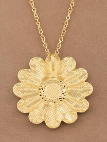 SUPBORA 1pc Fashionable Silver/Matte Gold Large Bohemian Style Metal Flower Pendant Necklace - Gold and Silver - View 3