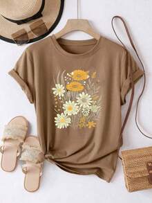 Women's Oversized Brown Summer T-Shirt With Wild Daisy Bouquet Print. Casual Short-Sleeved Brown T-Shirt With Wildflowers, Fresh And Natural Style. - YH426-棕色 - 查看 2