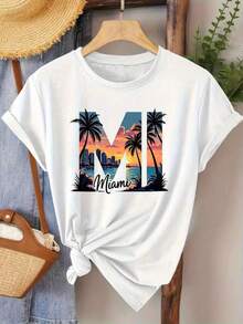 Camiseta de manga corta con estampado de Miami para mujer - Blusa casual de uste hoado, cuello redondo, transpirable uave parrimavera, verano y otoño, tallas S-XXL, lavable a máquina. Parte superior con diseño de paise urbano y letras de Miami para vies, gimnasio y atuendo casual, regalo - Blanco - Ver 2