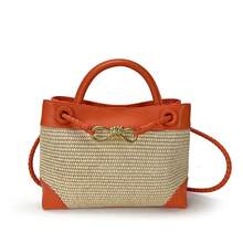 BV Bottega Small Andiamo Bolso de mujer tejido a mano de cuero genuinoBolsodebolso de manotipocuboconpatróntejidoparamujer,bolsodemarca,elegantebolsodemanoparaseñorabolsaderegaloexquisita,bolsodebolso de manodelujoparamujer,bolsocruzadodemodaparamujer,adecuadoparachicas,estudiantesnivel universitariodamasdeoficina,madresdemedianaedadparausodiario,comprasoficina,clase,reuniones,citas,actividadesalairelibretambiénunregaloidealparamujeres2026 Bolso de Rafia Tejido de Verano con Lazo Metálico, Bolso de Hombro Cruzado, Bolso de Mano Casual de Gran Capacidad - marrón - Ver 9