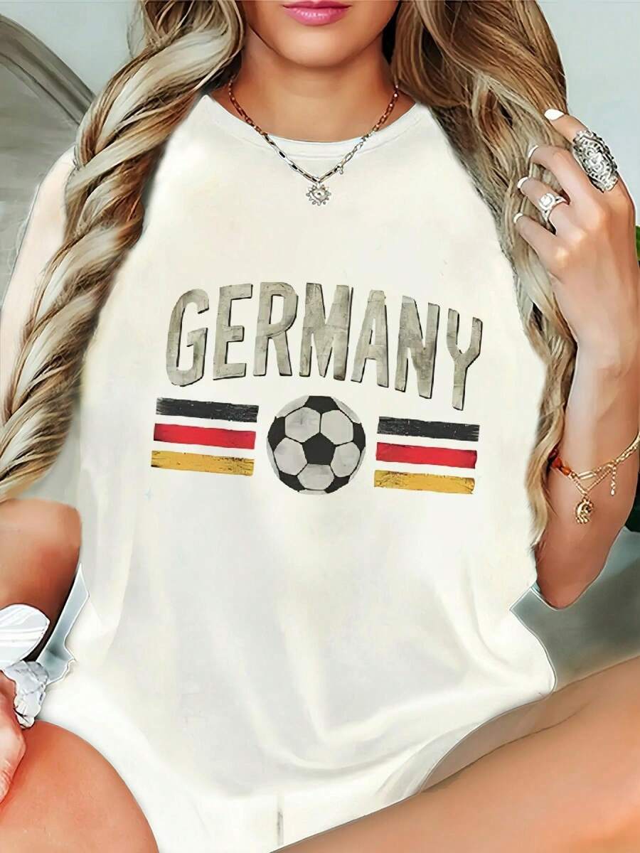 Women's Crew Neck T-Shirt With German Flag And Football Print, Limited Edition - Loose Fit, Short Sleeve, Casual Style, Suitable For Spring, Summer And Autumn, Machine Washable Activewear. | Comfortable And Loose Fit, Lightweight Cotton - 白色 - 查看 1