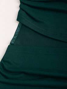 Vestido mini ajustado y sexy sin tirantes con hebilla de metal para mujer - Verde Oscuro - Ver 3