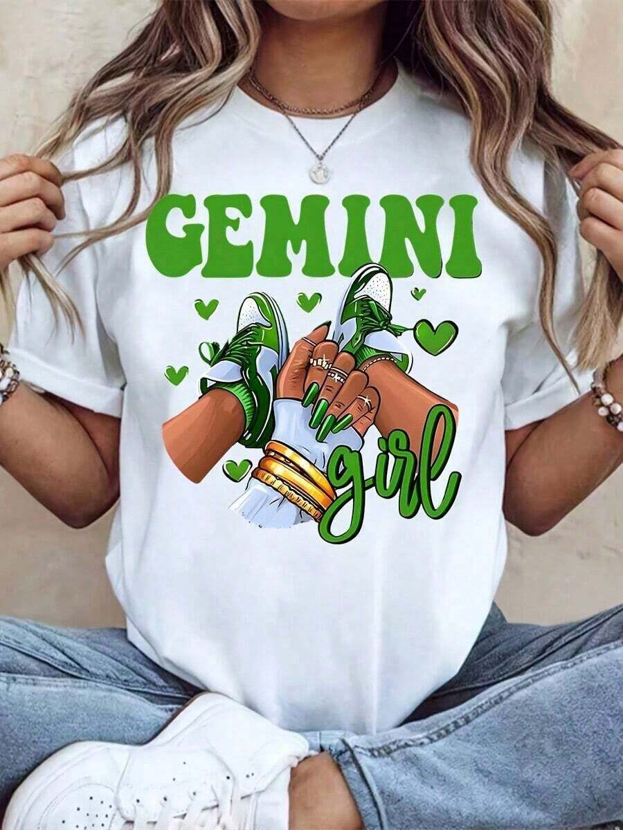 1 Piece Of Women's Round Neck T-Shirt With Gemini Girl Print With Green Sneakers And Hearts, Short Sleeve, Casual Summer Style For Daily Wear, 180g, 100% Cotton. - 白色 - 查看 1