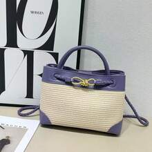 BV Bottega Small Andiamo Bolso de mujer tejido a mano en cuero genuino Bolso de bolso de mano tipo cubo con patrón tejido para mujer, bolso de marca, elegante bolso de mano para señora bolsa de regalo exquisita, bolso de bolso de mano de lujo para mujer, bolso cruzado de moda para mujer, adecuado para chicas, estudiantes estudiantes universitarios damas de oficina, madres de mediana edad para uso diario, compras oficina, clase, reuniones, citas, actividades al aire libre también un regalo ideal para Bolso bandolera para mujer, versión coreana, estilo ins, bolso de paja tejido, bolso de mano versátil de moda para el verano 2026. - Negro - Ver 5