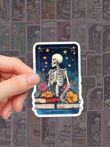 50 pièces Ces autocollants mystérieux sur le thème du tarot présentent des couleurs riches et vibrantes et sont parfaits pour décorer des cahiers, des valises, des tablettes et des étagères. Avec leur style unique et sophistiqué, ils apportent une touche de mystère et de romance à votre vie quotidienne, en en faisant des récompenses ou des cadeaux de fête idéaux. - Voir 7