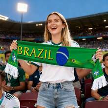 2026 World Cup Soccer Club Fan Scarves For USA, Canada And Mexico - England - View 5