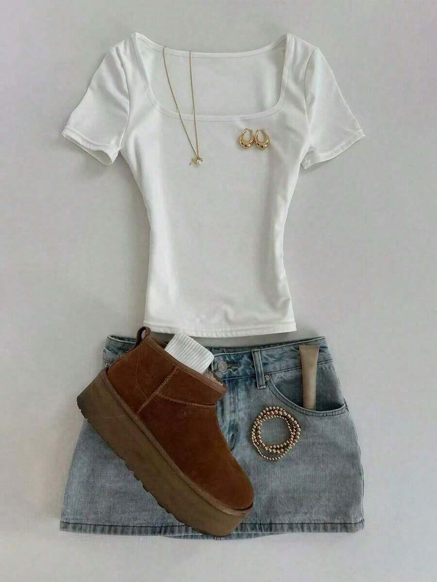 Camiseta de manga corta con cuello cuadrado, estilo minimalista y casual de verano, adecuada para uso diario, escuela y transporte.Simple y versátil, con estilo retro de los años 2000. - Blanco - Ver 1