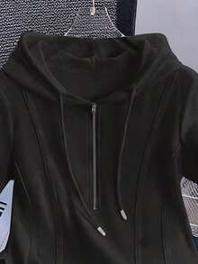 Camiseta con capucha y cremallera asimétrica de manga corta, nueva diseño de top casual para primavera/verano - Negro - Ver 3