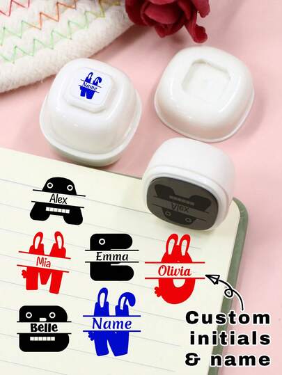 Sello personalizado con patrón de dibujos animados, etiqueta de nombre personalizada, sello cuadrado mini, sello de firma, marcador de armario personalizado, sello de nombre personalizable, accesorios de ropa de familia Kawaii, regalo de cumpleaños, regalo festivo, artículo esencial de almacenamiento divertido para viajes y uso diario, Día del Maestro, Blanco