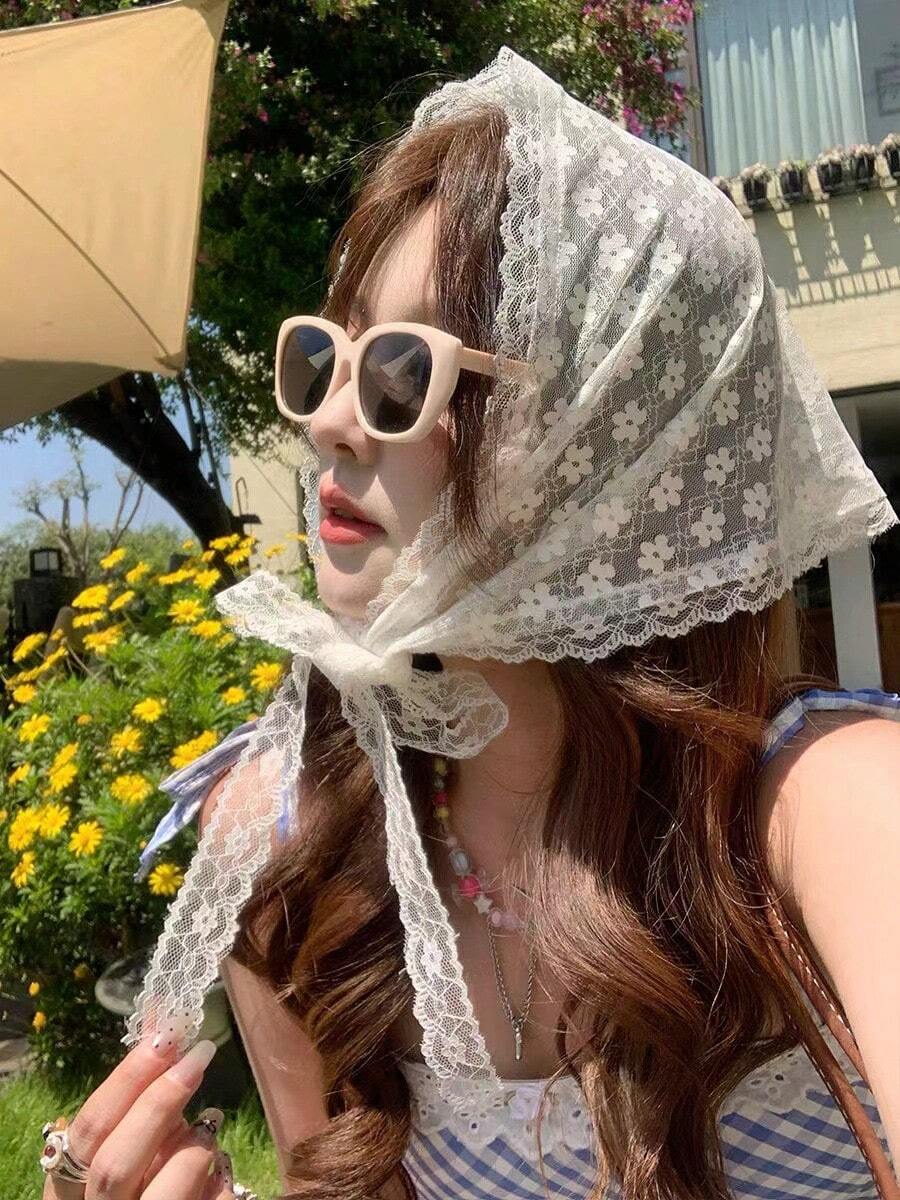 1 Piece Of White Lace Floral Headscarf, Floral Printed Headband For Women, Cute Small Floral Square Scarf, Seasonal Accessory For Women's Matching In Spring And Summer Beach Hair Bands Vacay Women Bandana - White - View 1