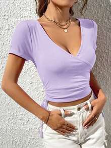 Camiseta ajustada de manga corta con cuello en V y fruncido de unicolor - Púrpura malva - Ver 4