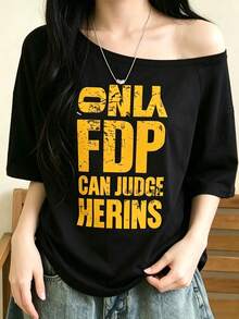 Camiseta de mujer de poliéster cómoda, de longitud regular, de manga corta, con diseño off-shoulder, estampado único, tela de alta elasticidad, adecuada para uso diario casual - Negro - Ver 3