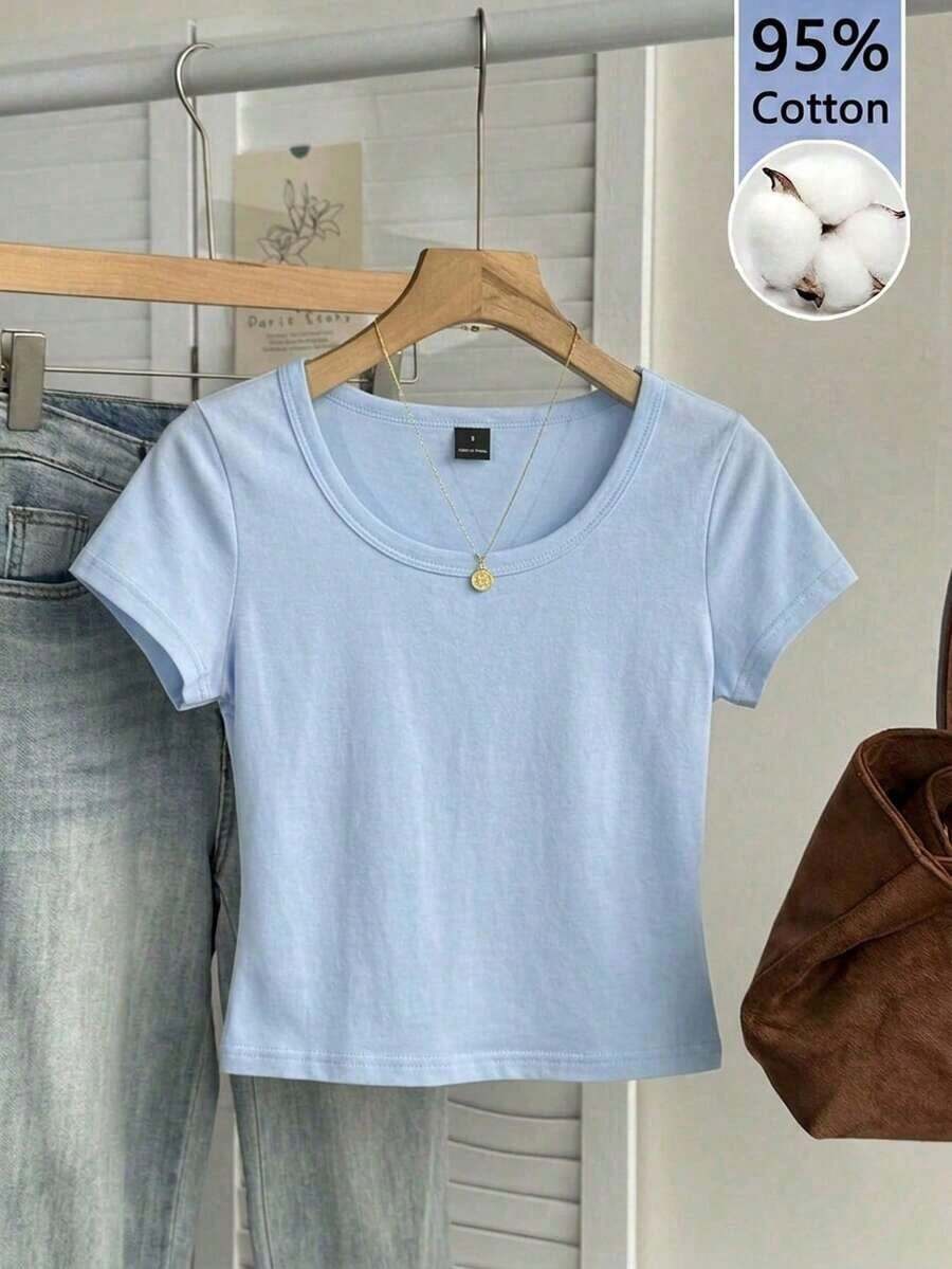 Camiseta ajustada de mujer de cuello de pico, manga raglán, color azul claro, estilo minimalista casual, 95% algodón - Celeste - Ver 1