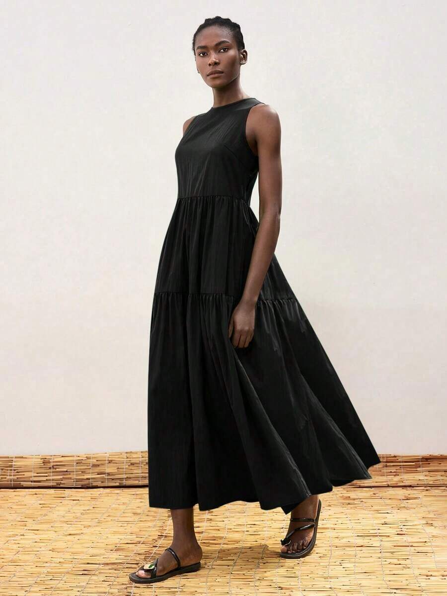 Vestido casual de vacaciones con diseño de volantes escalonados en verde jade, vestido cómodo con cuello redondo, división horizontal, parches y fruncidos, atuendo bohemio de playa, elegante vestido de estilo occidental para vacaciones de muje - Negro - Ver 1