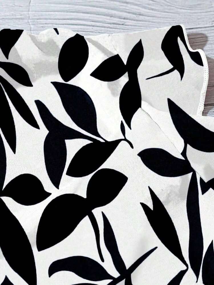 Maternity Activewear - Black and White - View 7