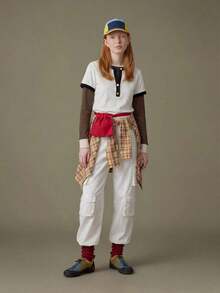 Blusa corta de mujer con cuello redondo, ribete de contraste, botones metálicos de media cartera, manga corta y ajustada.Tops cortos de mujer elegantes, lindos y de estilo preppy. - Blanco y Negro 2 - Ver 7