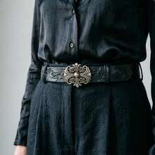 1pc Western Style Fashion Versatile New Unisex Embossed Floral Personalized Belt Artistic Retro Leather Belt - Black - View 3