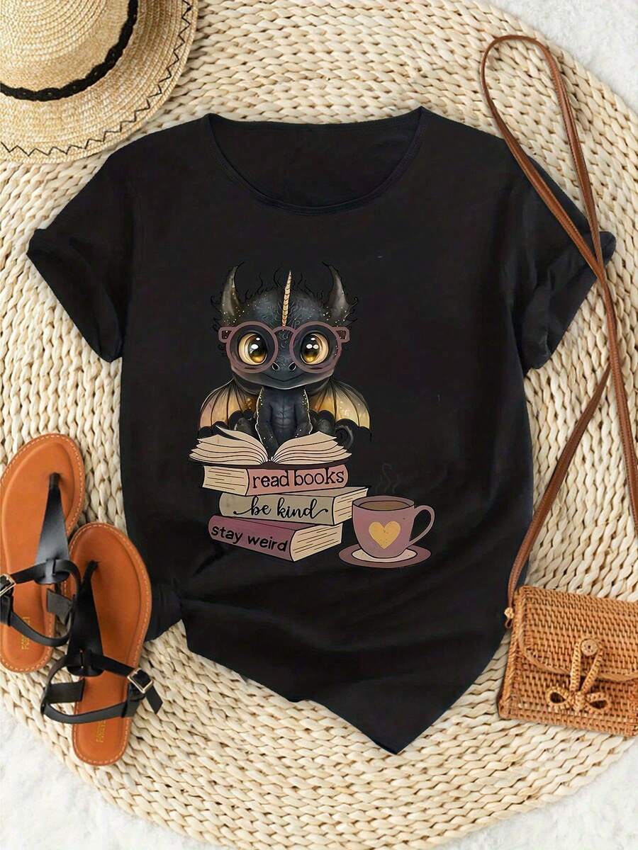 Ropa de moda de talla grande para mujer, estampado de dragón de dibujos animados con gafas leyendo un libro y una taza de café, moda de fiesta hermosa y elegante para damas, regalo de ajuste holgado, suave, lavable a máquina, elástica, camiseta atlética de manga corta y cuello redondo - Negro - Ver 1