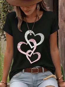 Camiseta casual de manga corta con cuello redondo y estampado de corazones para mujeres de talla grande, adecuada para camisetas gráficas de verano, tops para mujer. - Camiseta unisex de estilo vintage urbano, holgada, de algodón 100% puro. - Negro - Ver 6