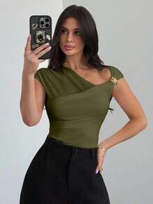 Camiseta blanca ajustada con hombro asimétrico, cintura fruncida, para mujer.Atuendo modesto y elegante para uso diario, playa, aeropuerto, vacaciones, trabajo como maestra. - Verde militar - Ver 9