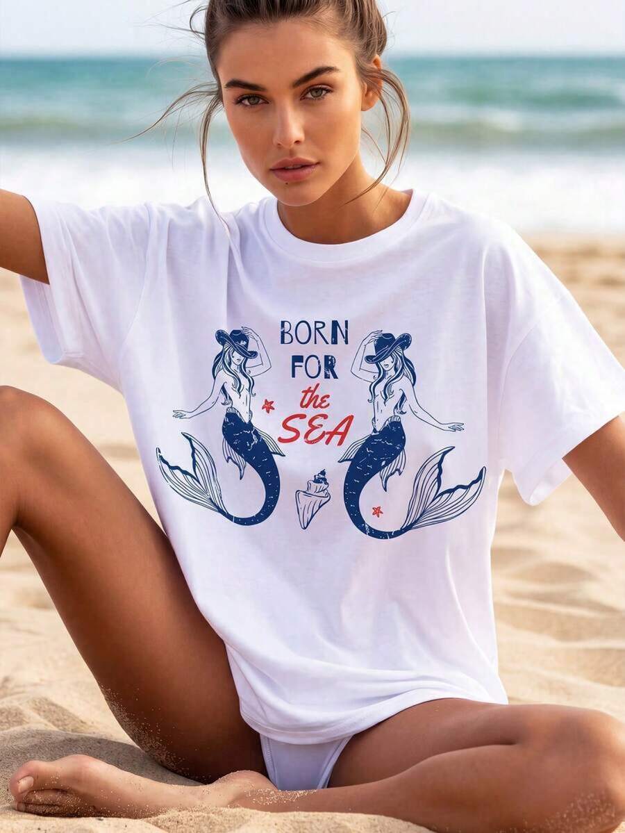 Camiseta Casual Blanca de Corte Regular para Mujer, Cuello Redondo, Hombros Caídos, Manga Corta, con Estampado de Sirena 'Nacida para el Mar', Estilo Boho de Playa GCE1 - Blanco - Ver 1