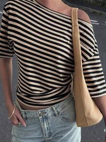 Blusa holgada y casual de mujer con rayas y parches, cuello oblicuo y manga corta, elegante estilo callejero para primavera, verano y otoño - Blanco y Negro - Ver 8