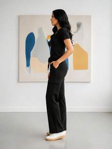 Conjunto Cómodo Casual De Pantalón Cargo Recto Y Blusa En Tela French Terry #55 - Negro - Ver 3