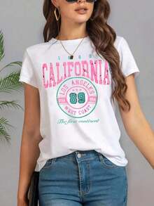 1 Piece Of Fashionable Casual Clothing For Men And Women. Women's Fashionable T-Shirt With Artistic Letter Patterns, Casual Round Neck Top For Women, Perfect For Everyday Summer Wear. Versatile, Easy To Match, For Daily Wear, Street Style, Vacation Wear, Weekend Wear. - 白色 - 查看 1