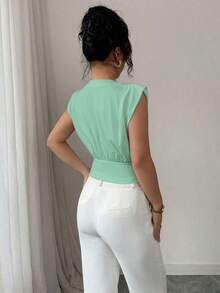 Nueva camiseta sin mangas ajustada para mujer con cuello alto de punto, media cremallera frontal y estilo informal - verde menta - Ver 2