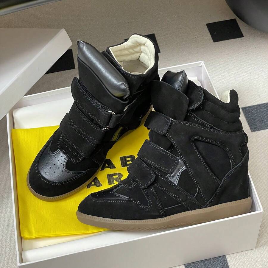 Women Ankle Boots & Booties - Black - View 1