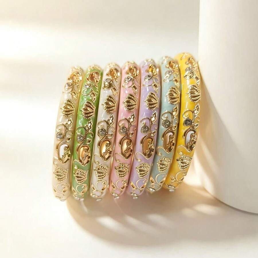 1件18K镀金珐琅花卉雕刻水晶镶嵌手链,优雅多色珐琅饰品,适合女士日常及派对佩戴,是送给她的完美礼物。 - 皇冠款手鐲 - 查看 1
