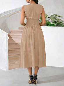 Vestido veraniego sin mangas de mediana longitud para mujer, de tela tejida con textura en color verde - Caqui - Ver 2