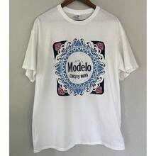 Delta M1en220G T-Shirt. Essential Unisex AL1Godn T-Shirt, 220g Of Unique Softness. Designed To Fit All People, Men And Women Alike. Durable, High-Quality Fabric, Ready For Any Cut, Delicate To The Touch But Built To Withstand. Lightweight Women's Tops, Autumn Outfits, Vacation Wear, New Year's Costumes For Her. - 白色 - 查看 1