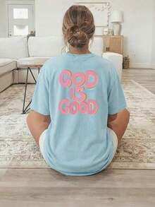 Women's Short-Sleeved Summer T-Shirts With A Double-Sided Print On The Front And Back, Short Sleeves, And A Crew Neck. Features A 3D Pink Print Of The Phrase "GOD IS GOOD". Made From Breathable, Machine-Washable Fabric, Suitable For Year-Round Comfort. 100% Cotton Graphic T-Shirts For Women. - 藍色 - 查看 3