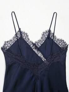 Camiseta de tirantes de mujer con parches de encaje y bajo asimétrico, versátil para citas y fiestas, de verano - Azul marino - Ver 10