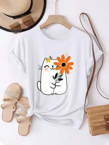 Women's T-Shirt: Comfortable And Casual Short-Sleeved T-Shirt With A Round Neck, Featuring A Charming Design Of A Cat Holding An Orange Blossom. Round Neck, Standard Length, Suitable For All Seasons. Fashionable For Everyday Wear, Ideal For Spring And Summer. - 白色 - 查看 6