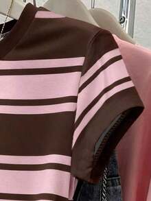 Camiseta de mujer para exteriores, nuevo diseño de verano, a rayas multicolor, blanco, azul marino, ropa para exteriores, camiseta ajustada con cintura fruncida - Gris 2 - Ver 3