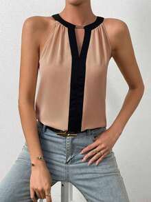 Blusa con cuello en forma de ojo de cerradura y ribete de contraste, parte superior para salir - Caqui - Ver 5