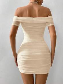 Vestido ajustado para mujer con hombros abiertos, manga corta y adornos con cuentas - Albaricoque - Ver 2