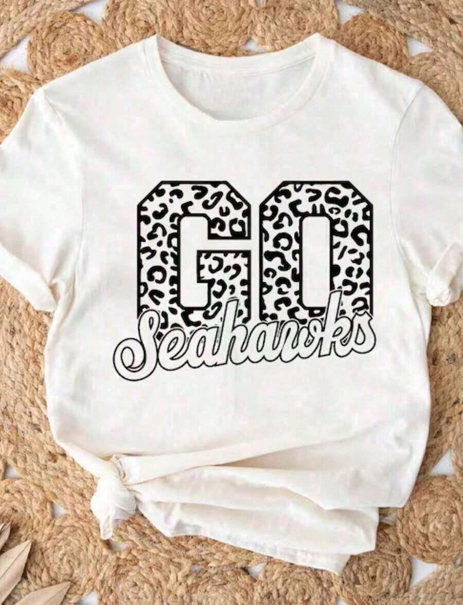 Camiseta de manga corta 1 pieza, suave, con diseño de los Seahawks, SVG de los Seahawks, SVG de leopardo, SVG de "Go Seahawks", SVG de fútbol americano de los Seahawks, SVG de la mascota de los Seahawks, para escuela, SVG, DXF, EPS, PNG, PDF, S, camisetas vintage de verano para mujer - unisex, holgadas, cómodas, estilo vintage urbano - Camiseta de algodón 100% algodón - Blanco 6 - Ver 1