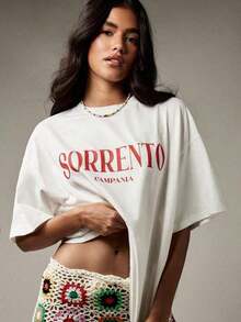 Playera gráfica casual juveniMISSGUIDED Camiseta de algodón grande con gráfico de la ciudad italiana de Sorrento, Campania, para moda de verano, ropa de playa, resort, declaración de vacaciones - Blanco - Ver 7